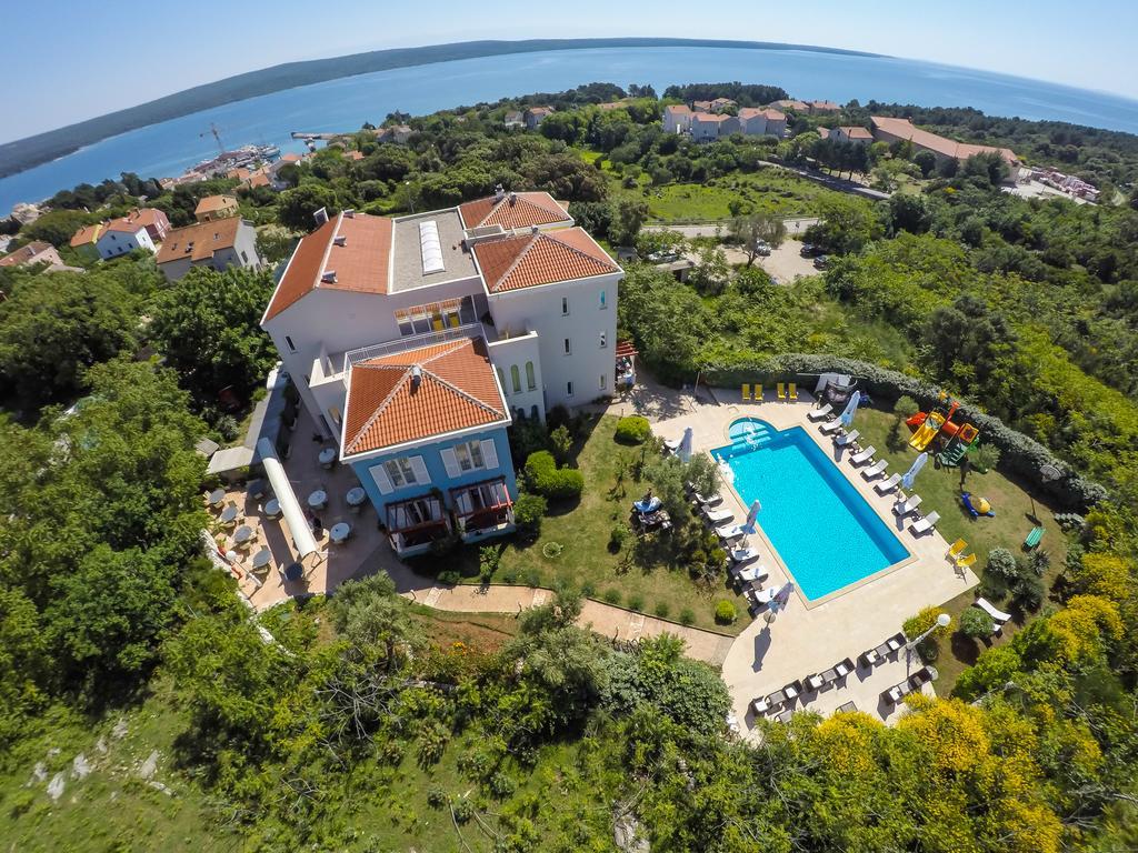 Hotel Manora Nerezine Exterior photo